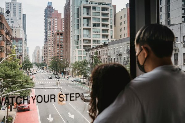 Circuits touristiques vs voyages en solo : que choisir ?